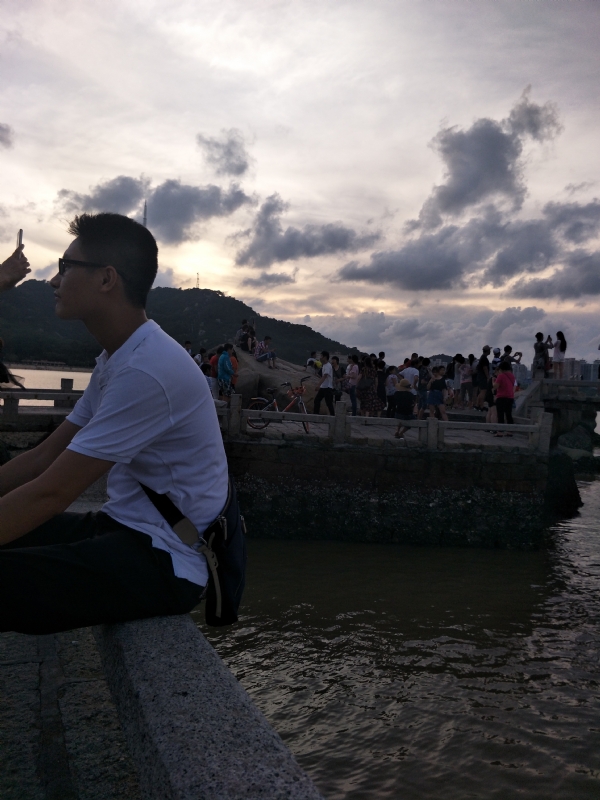 诗和远方的第一张照片--阳江相亲服务中心