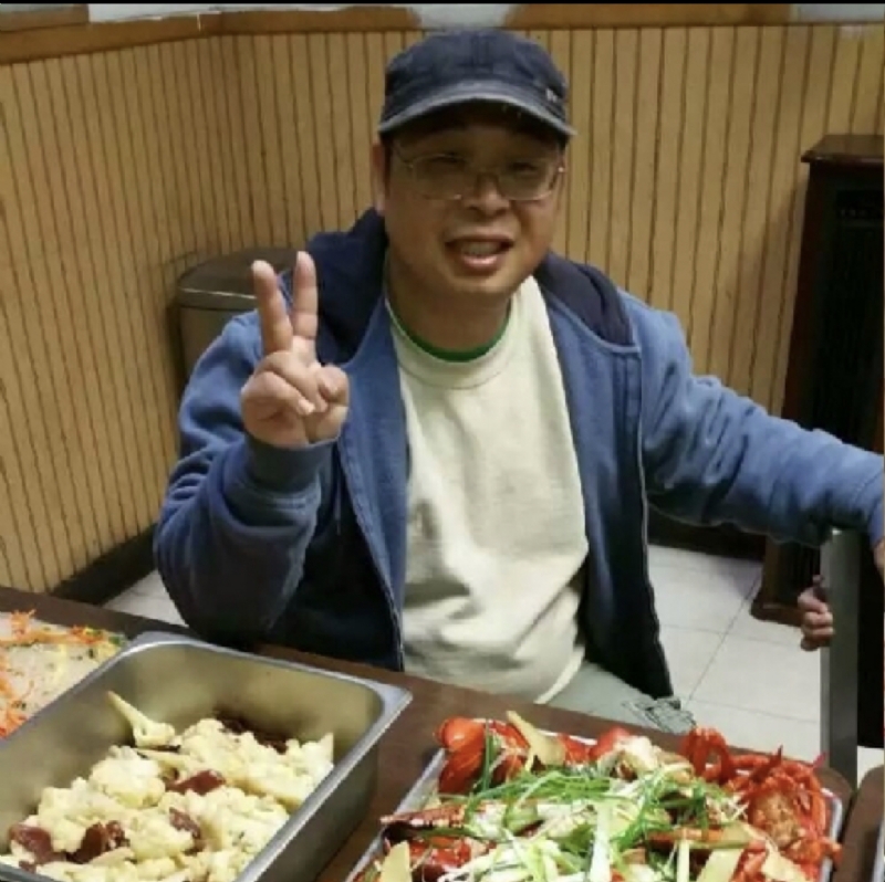 wally的第一张照片--阳江相亲服务中心