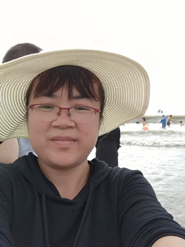 一辈子珍惜你的第一张照片--阳江相亲服务中心