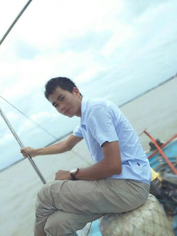 慵懒的猫的第一张照片--阳江相亲服务中心