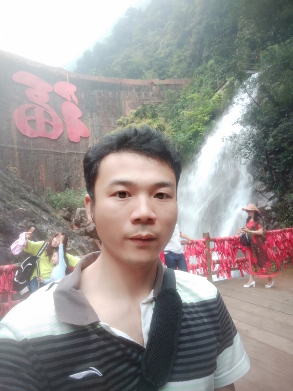 珊珊您是珊无无无妻的第一张照片--阳江相亲服务中心