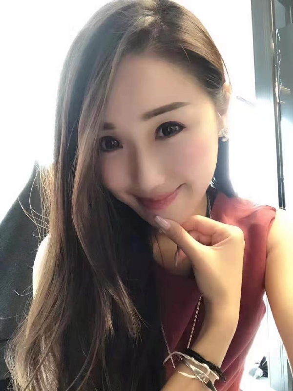 彩蝶的第一张照片--阳江相亲服务中心