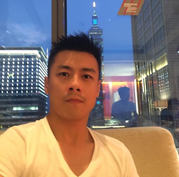 zhanglun的第一张照片--阳江相亲服务中心