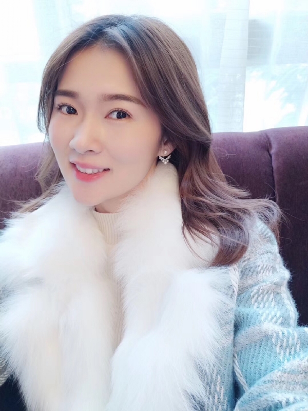 邓媛的第一张照片--阳江相亲服务中心