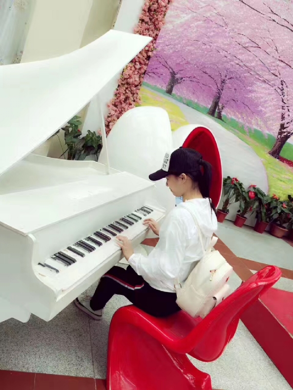 0+7的第一张照片--阳江相亲服务中心