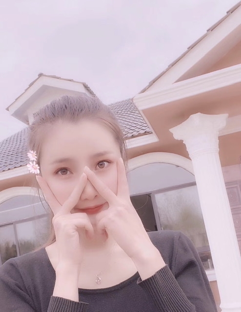 小媛的第一张照片--阳江相亲服务中心