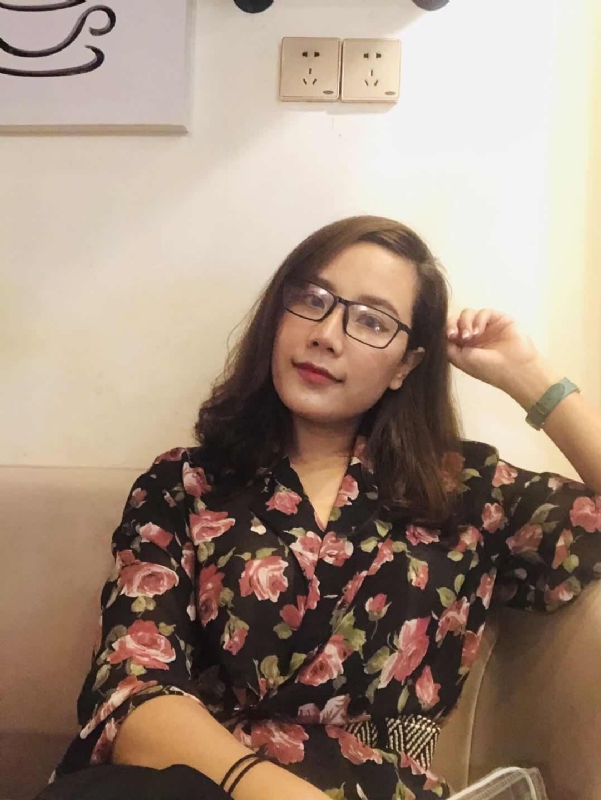 蝴蝶与蓝的第一张照片--阳江相亲服务中心