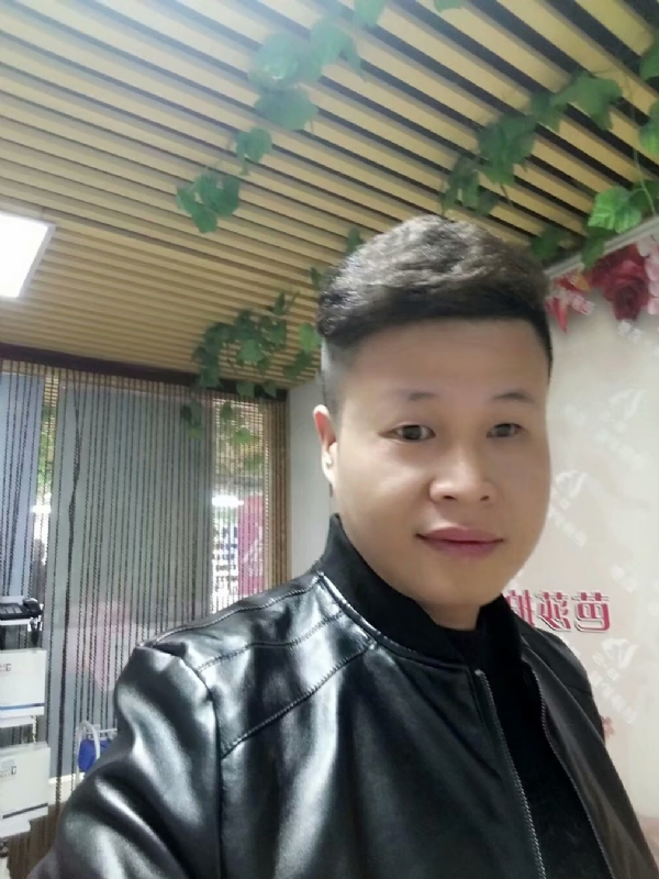 萧郎的第一张照片--阳江相亲服务中心