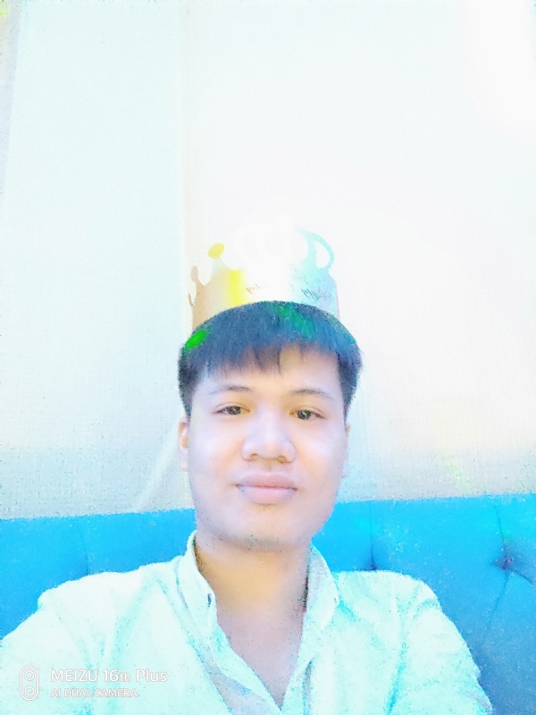 寻找另一半的第一张照片--阳江相亲服务中心