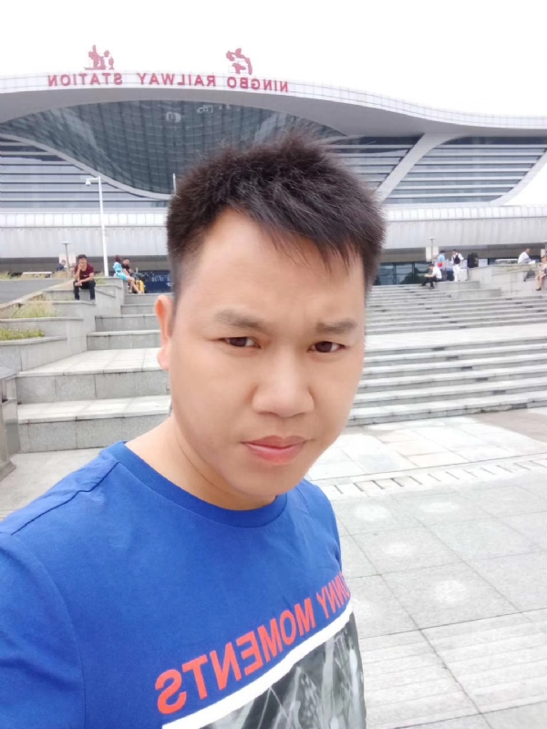 笑对人生的第一张照片--阳江相亲服务中心