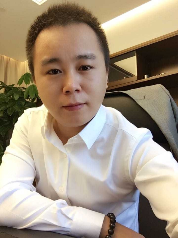 天若有情的第一张照片--阳江相亲服务中心