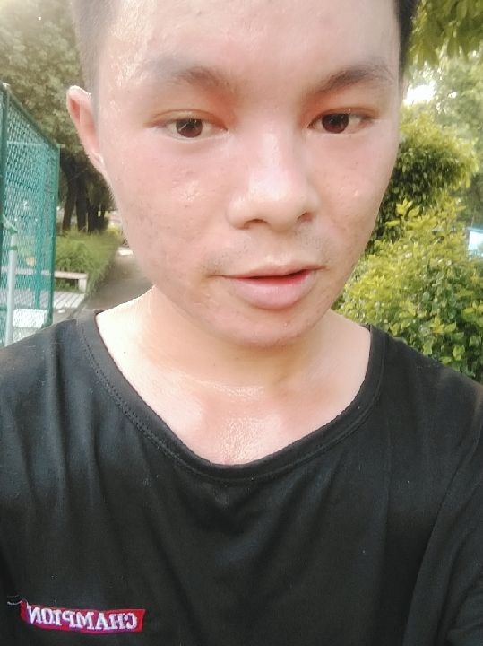 楠呐的第二张照片--阳江相亲服务中心