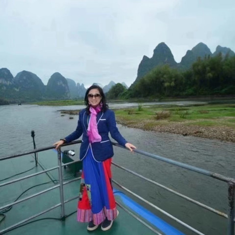 julia的第一张照片--阳江相亲服务中心