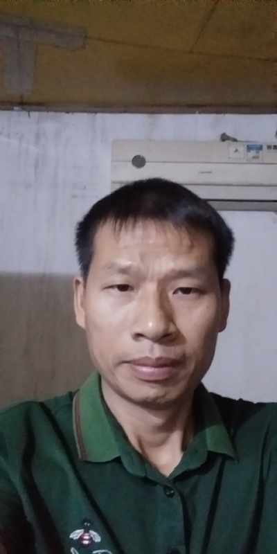 执着跋涉的第三张照片--阳江相亲服务中心