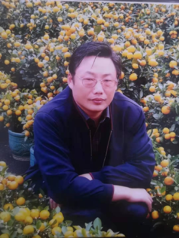 春雨的第一张照片--阳江相亲服务中心