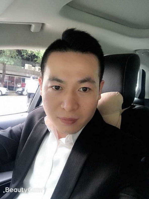 看海的第一张照片--阳江相亲服务中心