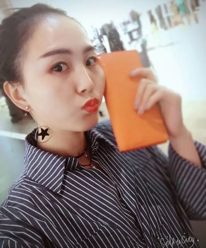 蔡包子的第一张照片--阳江相亲服务中心