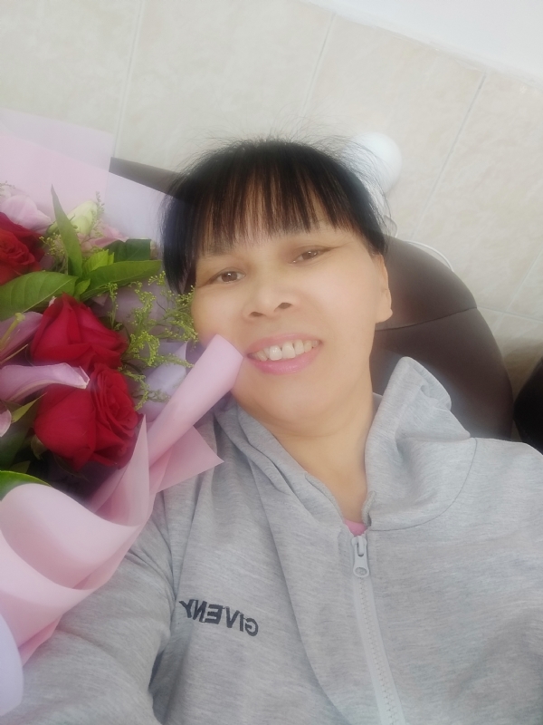 言言的第一张照片--阳江相亲服务中心