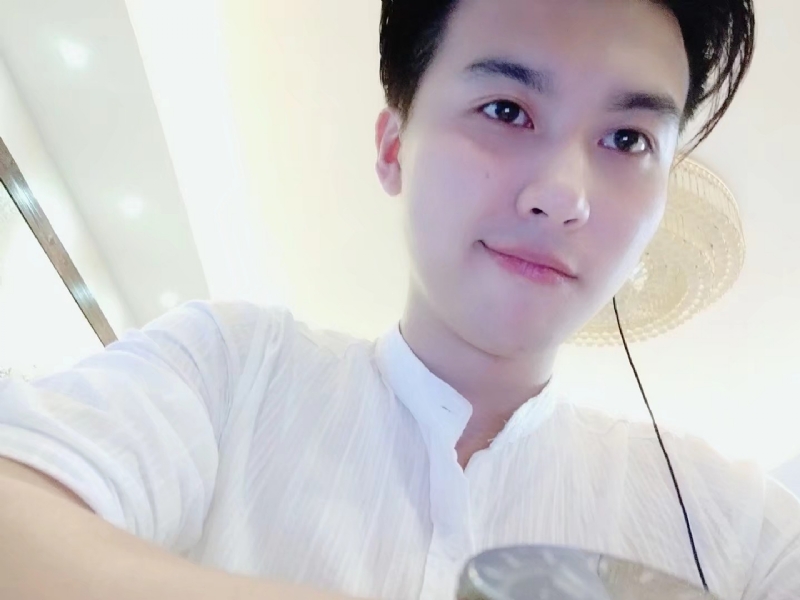 皮特王的第一张照片--阳江相亲服务中心