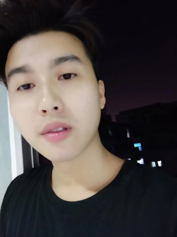 皮特王的第二张照片--阳江相亲服务中心