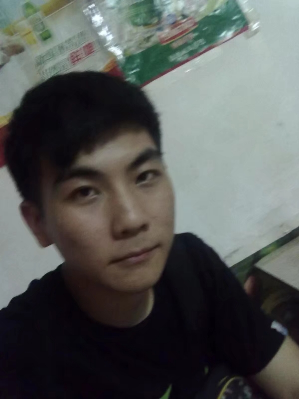 蜡笔小新的第三张照片--阳江相亲服务中心