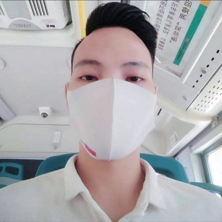 摆渡者的第一张照片--阳江相亲服务中心