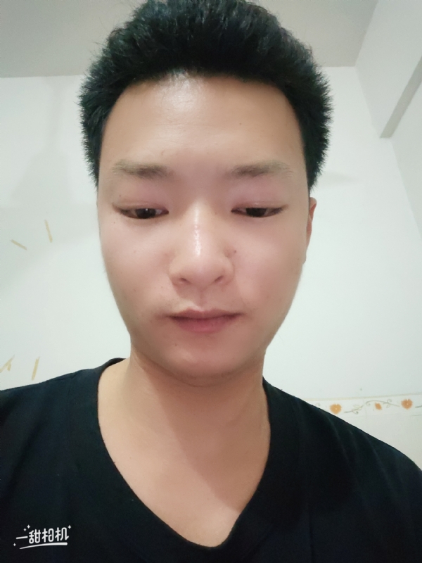 孤狼的第二张照片--阳江相亲服务中心