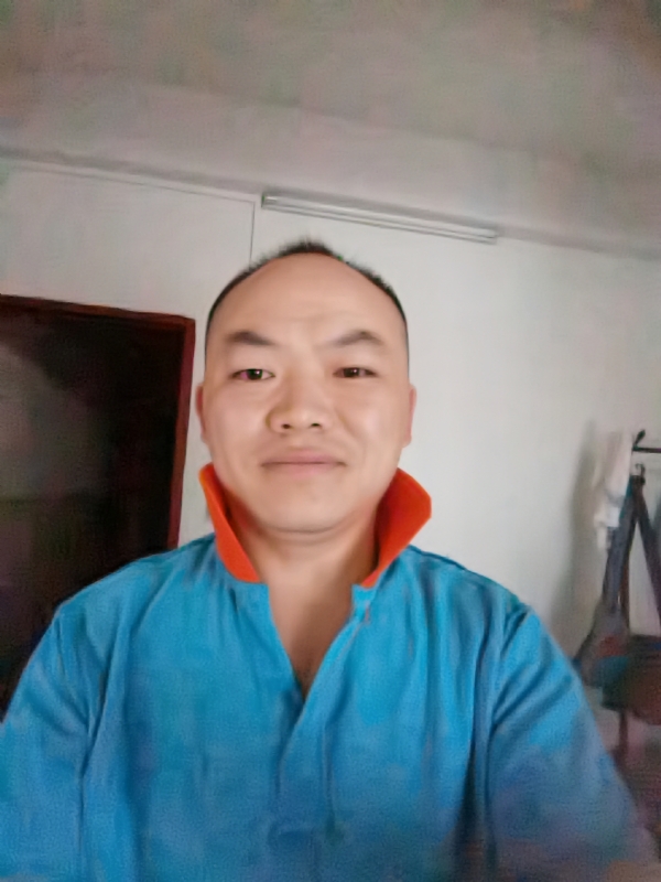 与子携老的第四张照片--阳江相亲服务中心