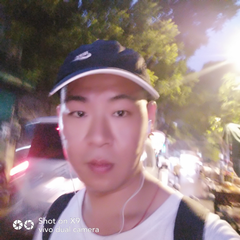 心跳男孩的第一张照片--阳江相亲服务中心