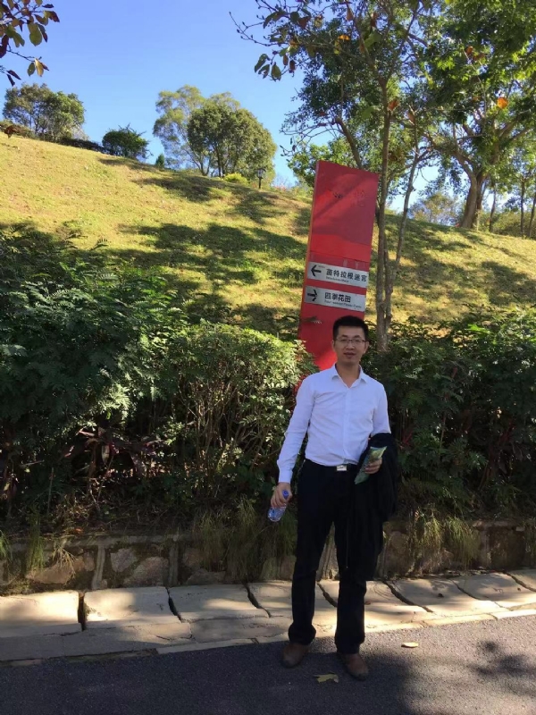 zw的第一张照片--阳江相亲服务中心