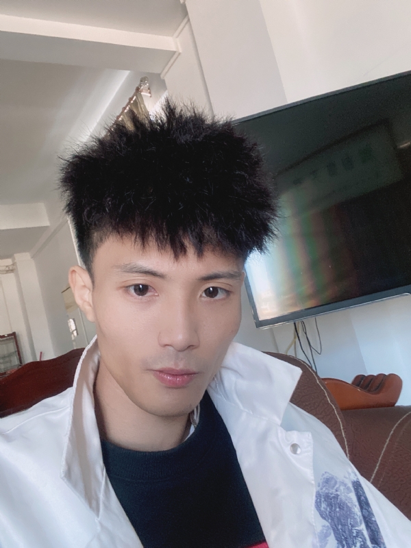 李邓平的第一张照片--阳江相亲服务中心