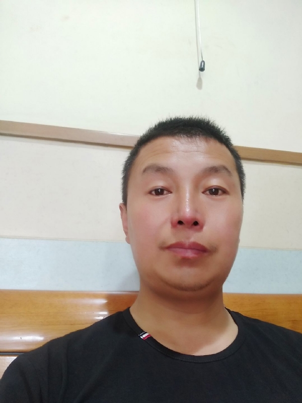 快乐的小鱼儿的第一张照片--阳江相亲服务中心