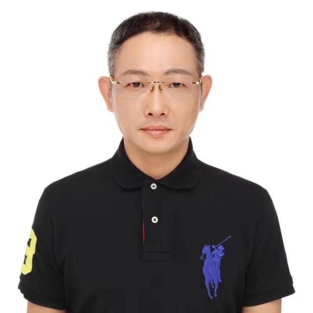 邱先森的第一张照片--阳江相亲服务中心