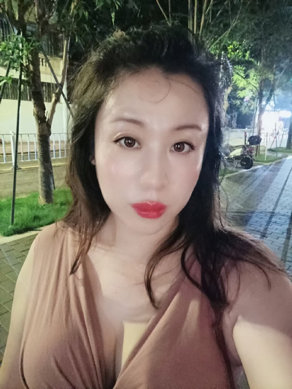 叶子青青的第二张照片--阳江相亲服务中心