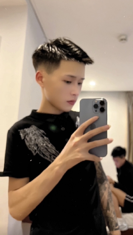 ywhejeue的第一张照片--阳江相亲服务中心