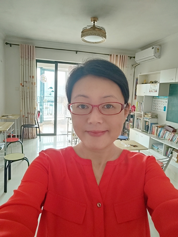 丽华的第二张照片--阳江相亲服务中心