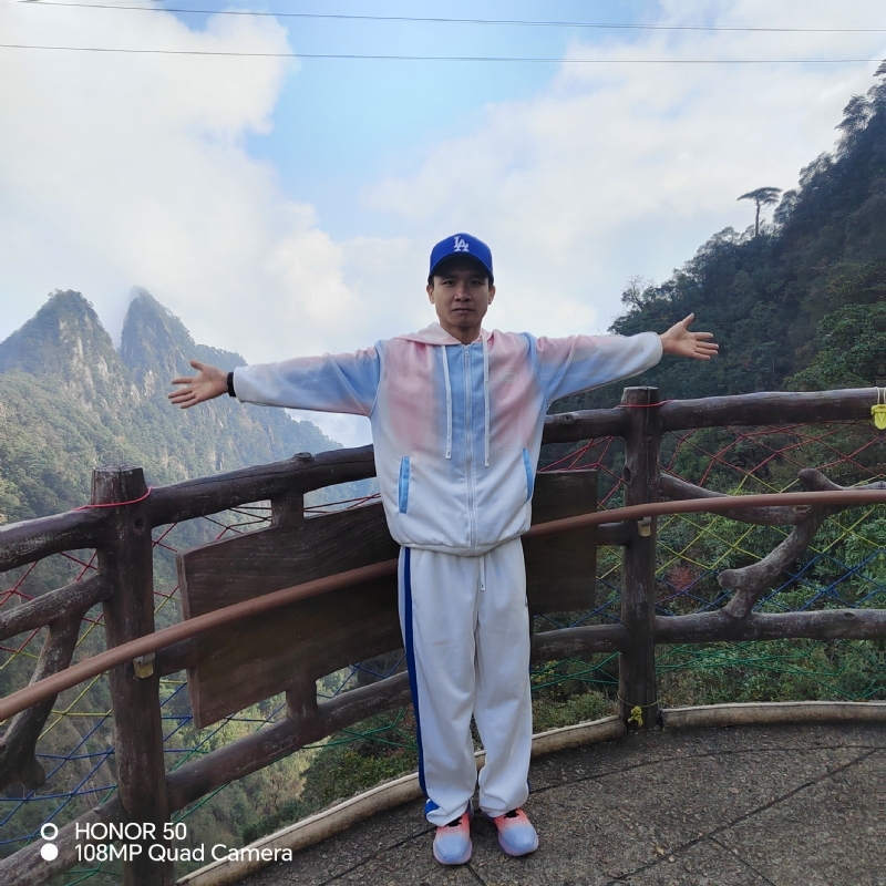 明明的第一张照片--阳江相亲服务中心