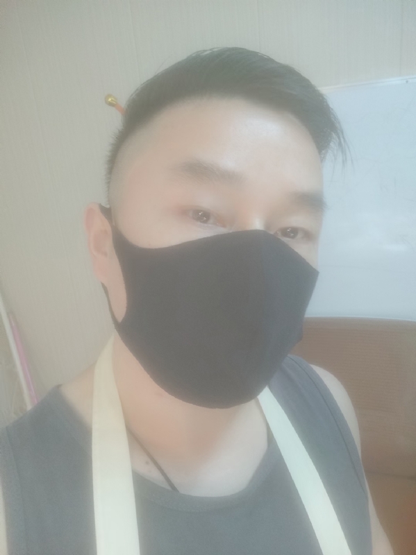 Poluk秦的第二张照片--阳江相亲服务中心