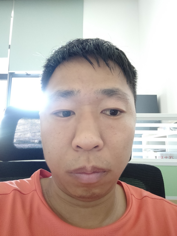 龚先生的第一张照片--阳江相亲服务中心