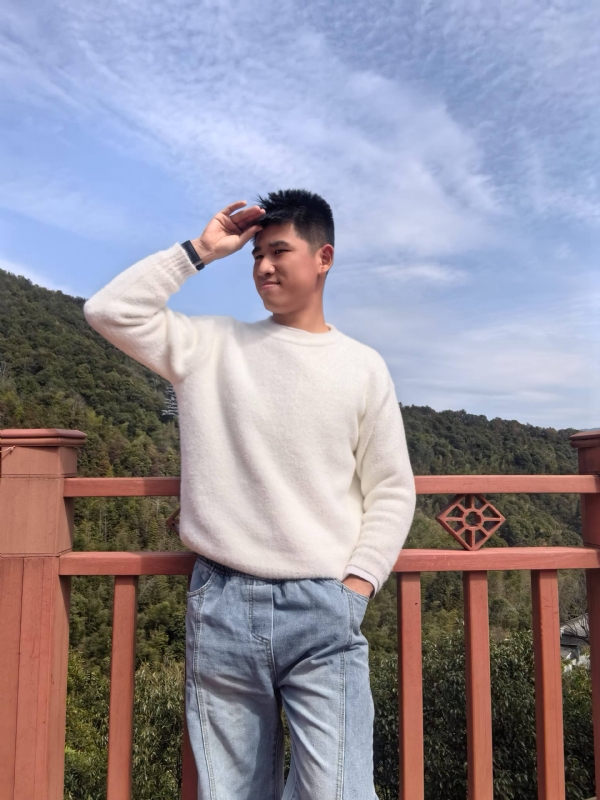 颜SEME的第一张照片--阳江相亲服务中心