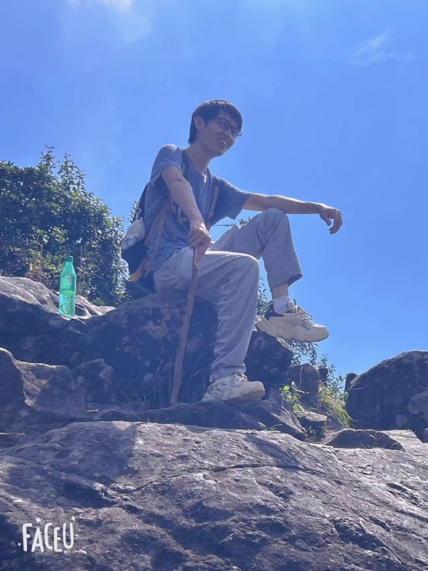 落叶之秋的第一张照片--阳江相亲服务中心