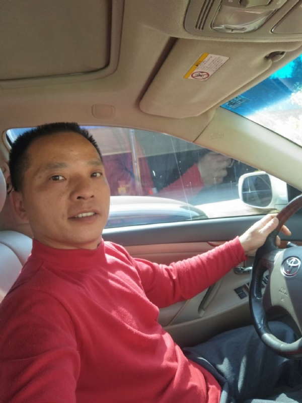 真诚征婚的第三张照片--阳江相亲服务中心