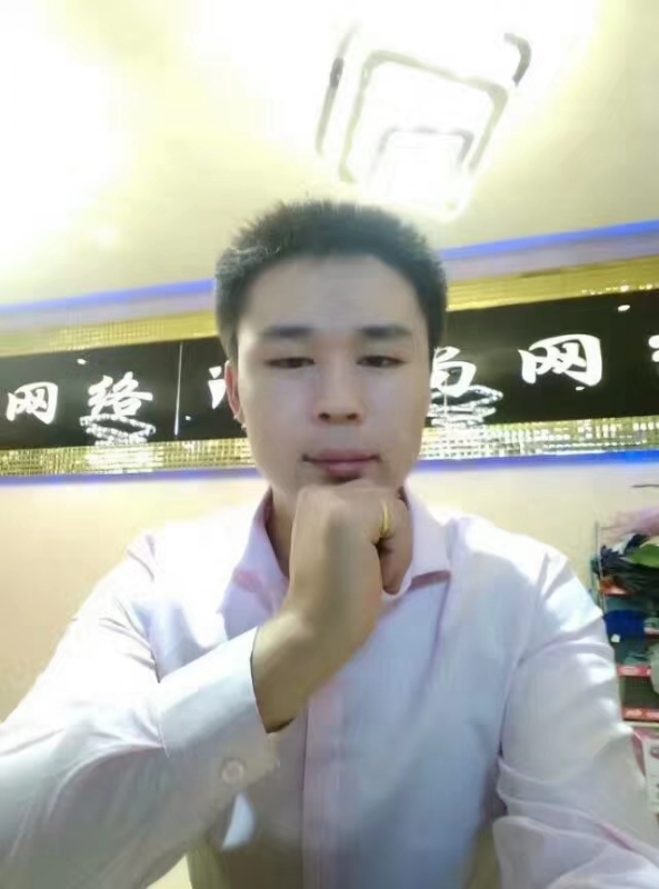 沉默寡言的第一张照片--阳江相亲服务中心