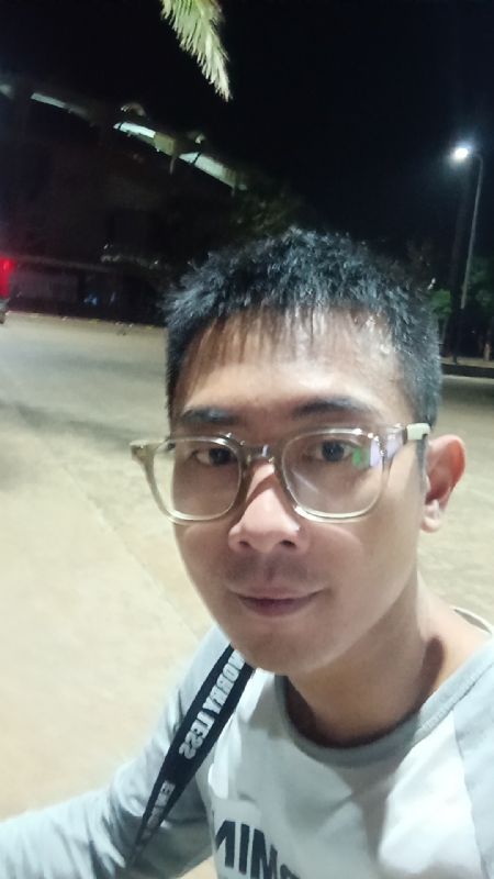 龙龙的第二张照片--阳江相亲服务中心