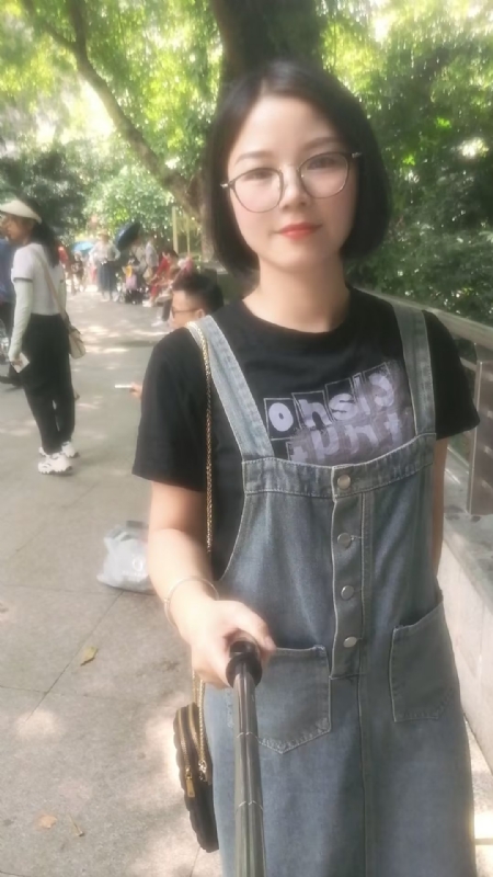 如燕的第一张照片--阳江相亲服务中心