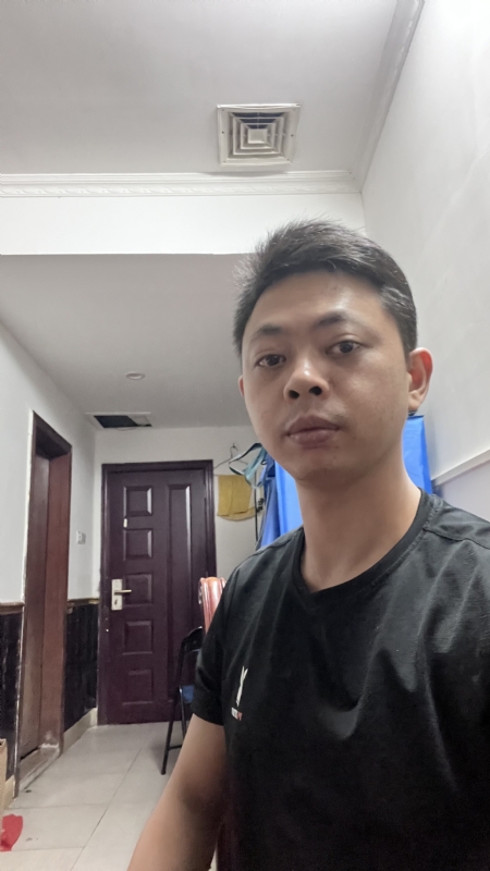 飞天猪的第一张照片--阳江相亲服务中心