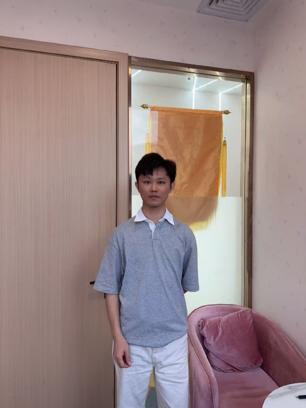 小叶子的第一张照片--阳江相亲服务中心