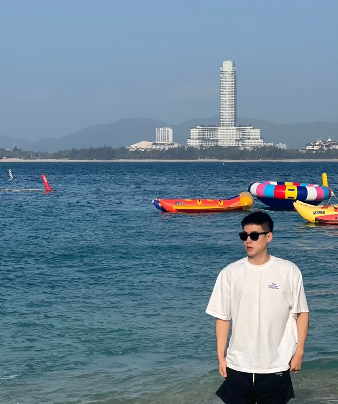 yw的第一张照片--阳江相亲服务中心