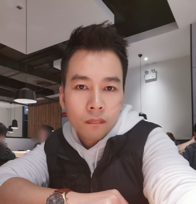 思明的第一张照片--阳江相亲服务中心