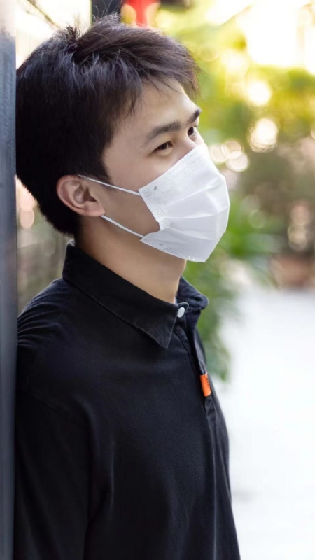 康庆浩的第一张照片--阳江相亲服务中心